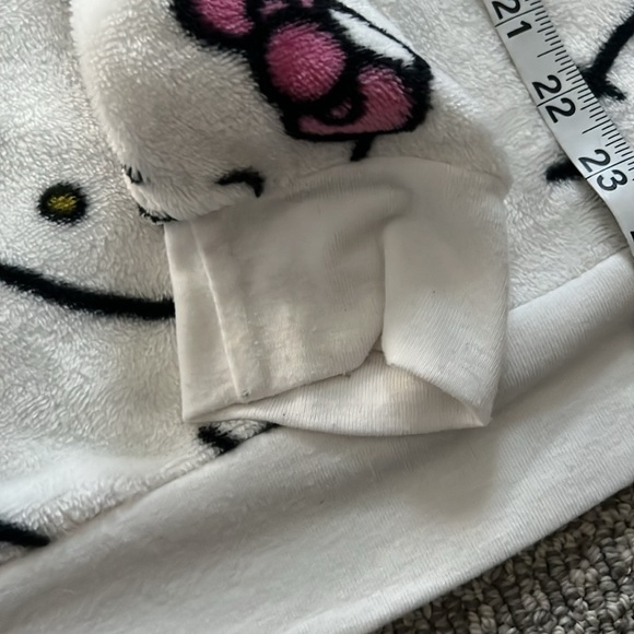 Sanrio Hello Kitty White Pink Bow Soft Fleece L Sweatshirt Top Sweater - Picture 11 of 11